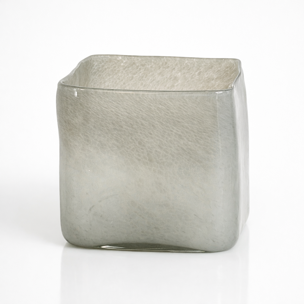 glasvase-sandgrau-16-cm-eckig-windlicht-strukturglas image 1