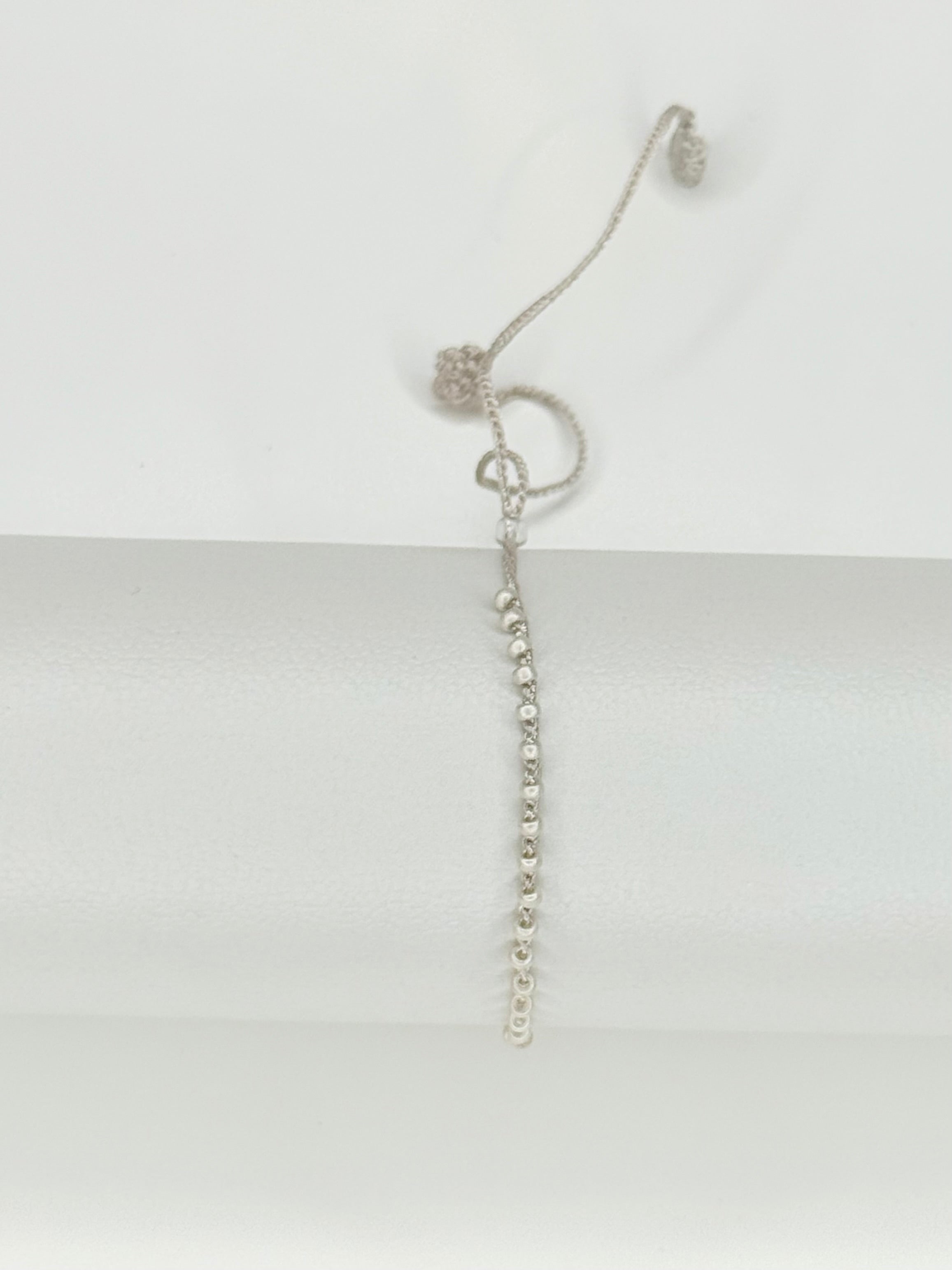 ein-st-ck-vom-gl-ck-liz-h-kel-armband-perlen-silber-matt image 1