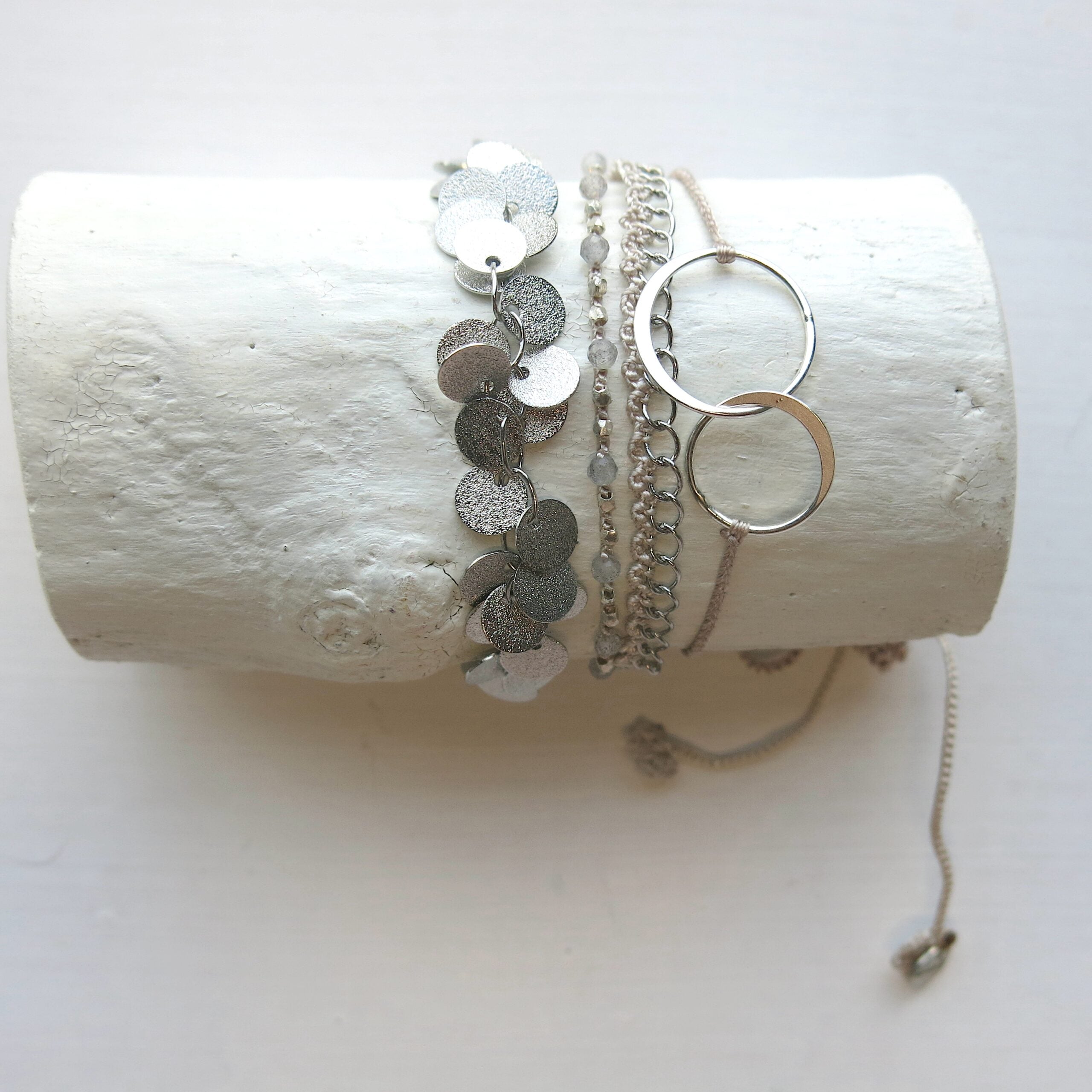 santurini-armband-silber-plated-pailletten-verstellbar image 2