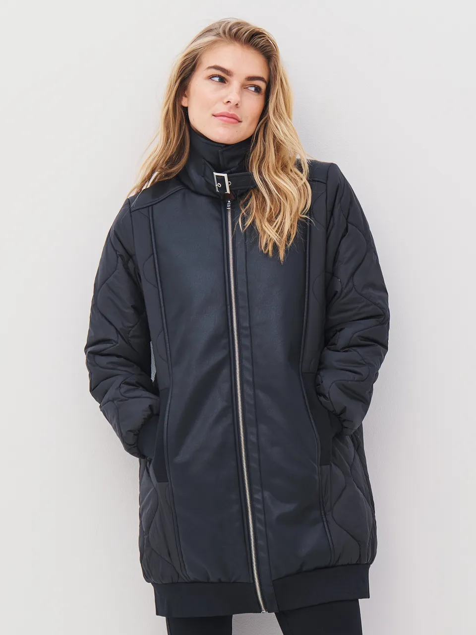 n-denmark-arisa-steppmantel-damen-schwarz-kunstleder-gr-xs-m image 1