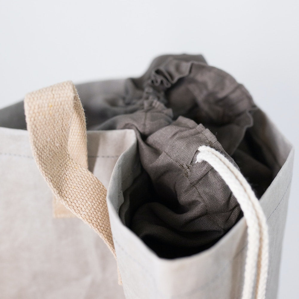 uashmama-lapo-w-schebeutel-steingrau-papier-leinen image 3