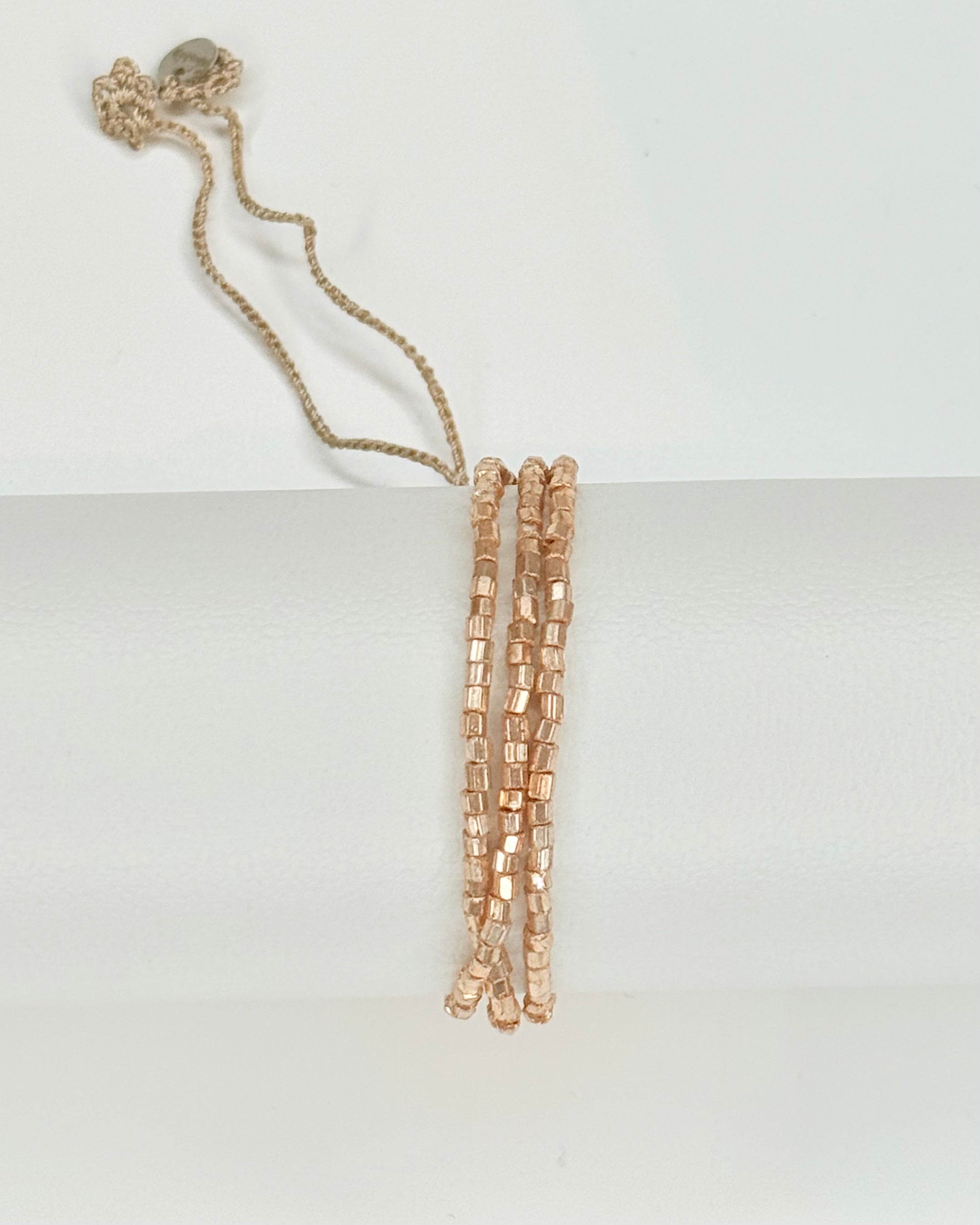 clarisse-cut-beads-3-fach-armband-gold image 1