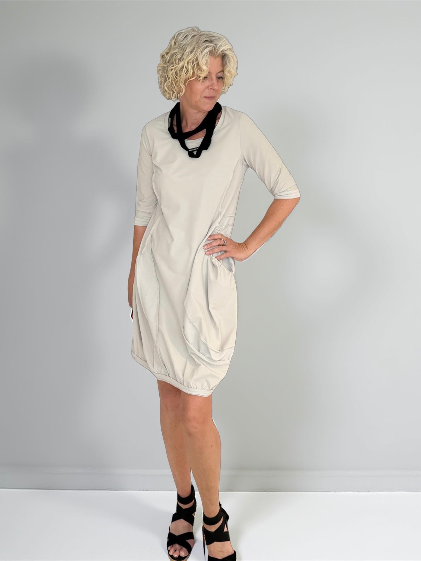 ein-st-ck-vom-gl-ck-pandora-ballonkleid-midi-beige image 1
