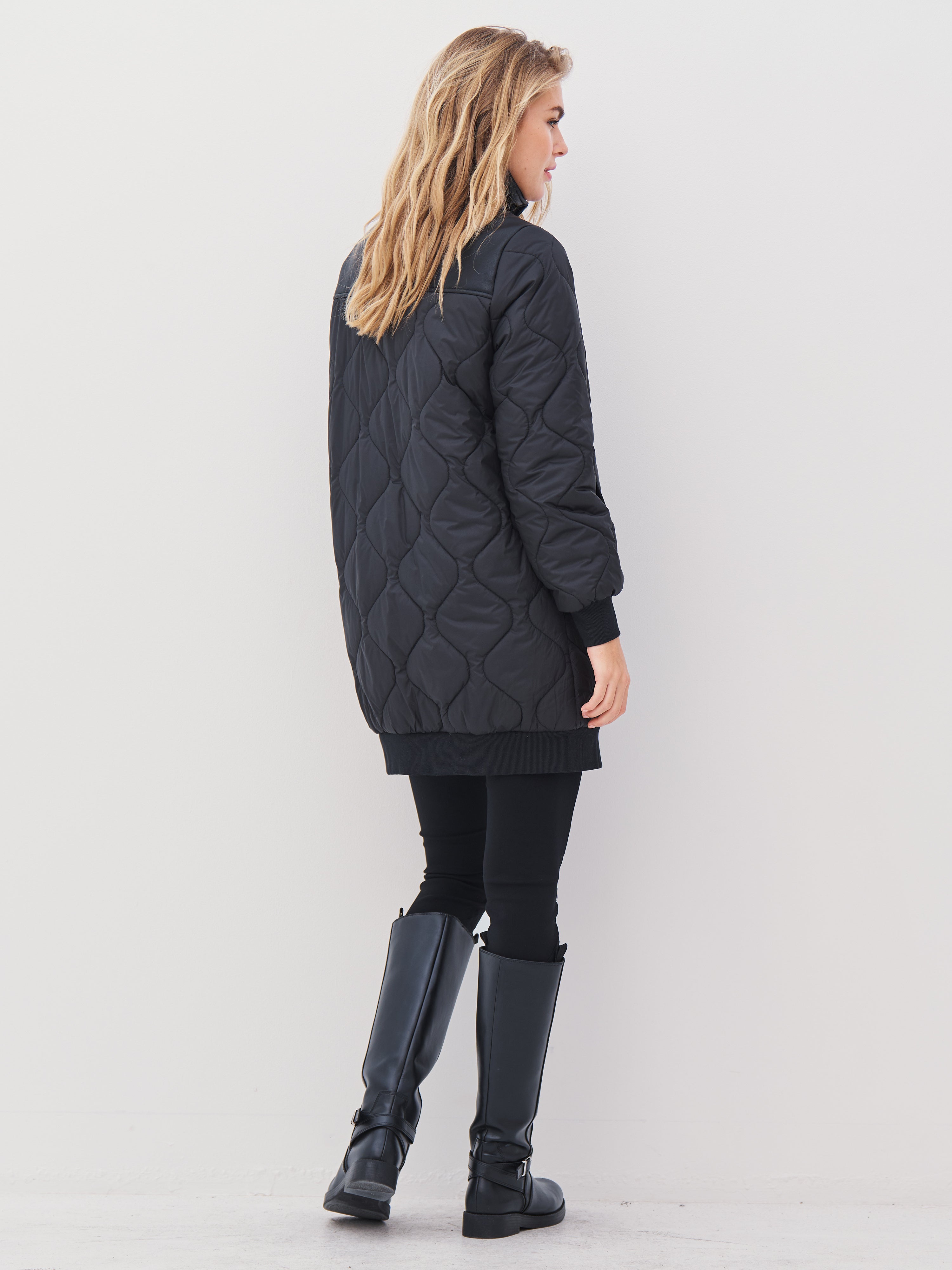 n-denmark-arisa-steppmantel-damen-schwarz-kunstleder-gr-xs-m image 4