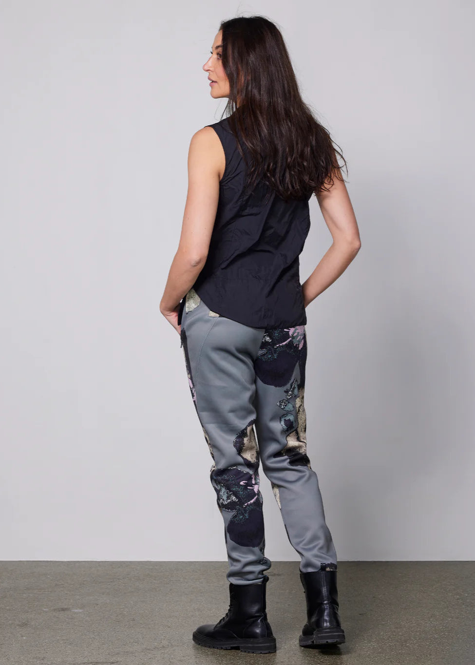 n-denmark-yen-rmellose-bluse-stehkragen-schwarz image 4