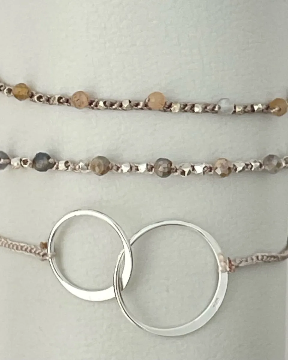 ein-st-ck-vom-gl-ck-cirla-armband-silber-zwei-ringe image 1