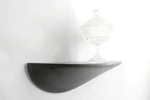wandregal-beton-hellgrau-handgemacht-420x140-mm image 2