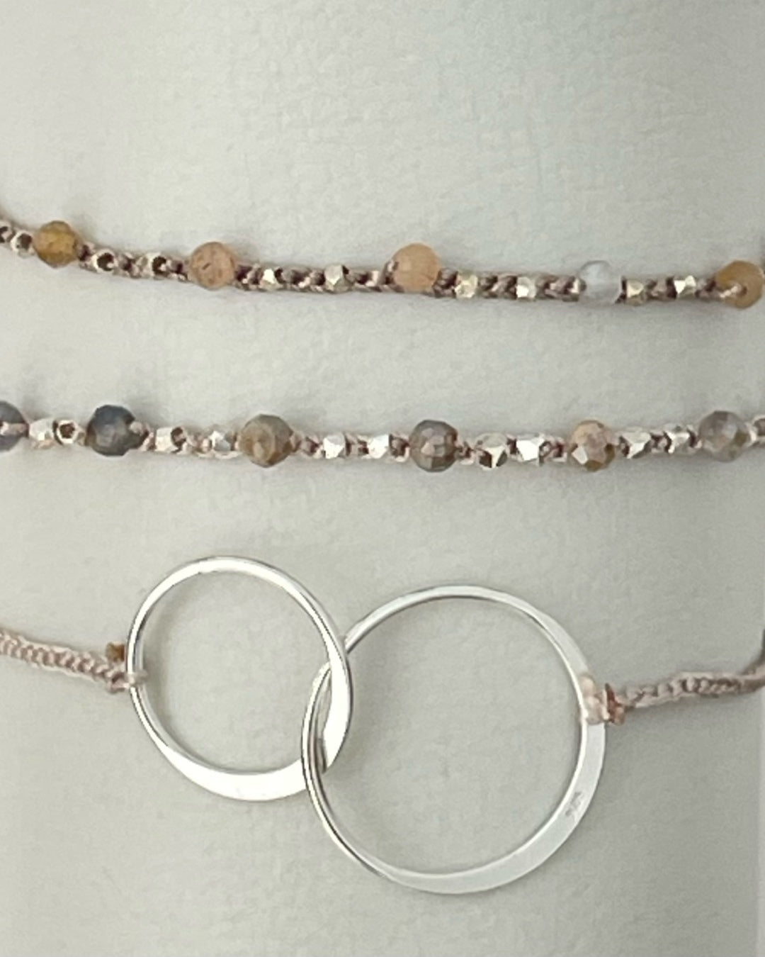 ein-st-ck-vom-gl-ck-cirla-armband-silber-zwei-ringe image 1