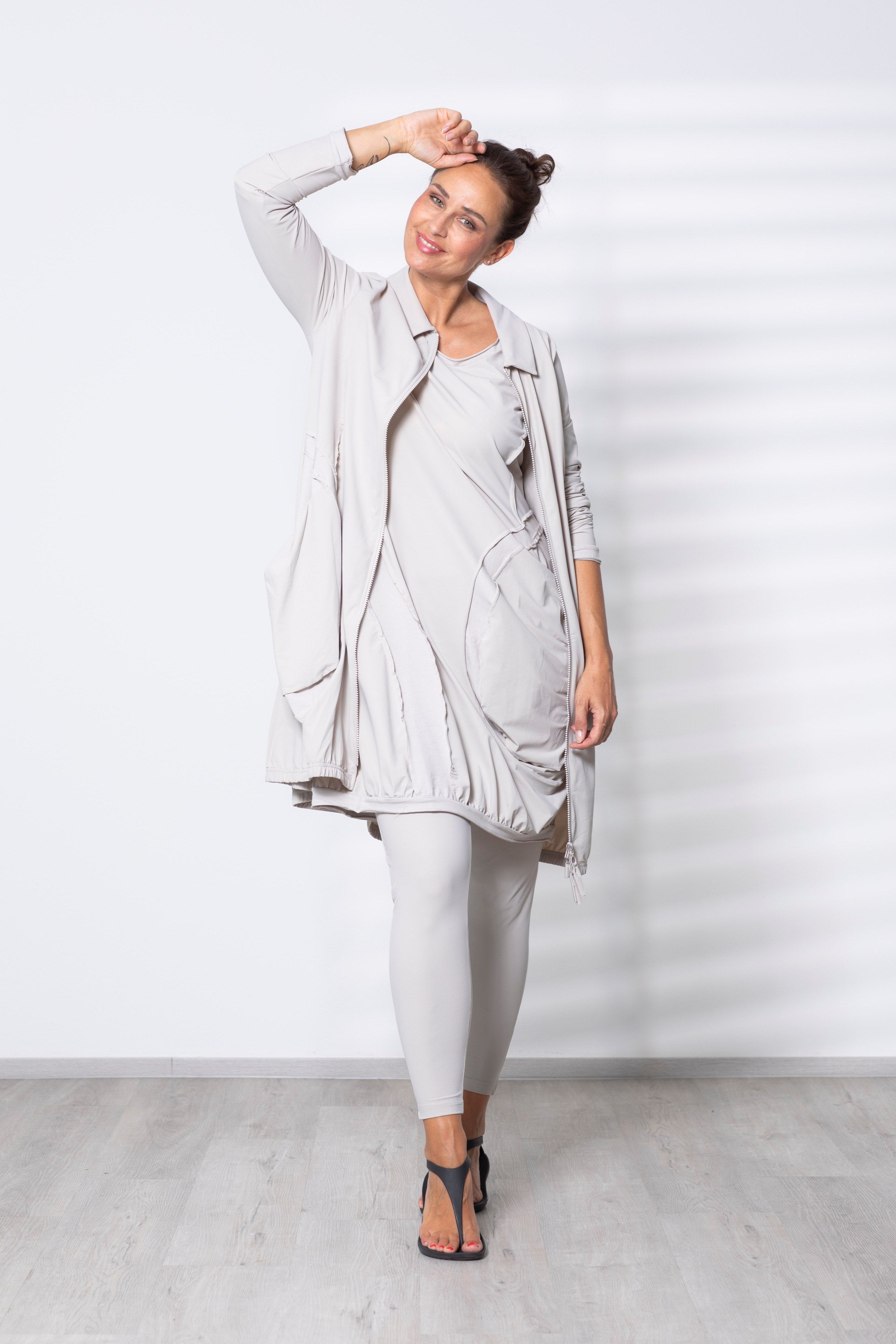 ein-st-ck-vom-gl-ck-jersey-longjacke-sand-beige-s-m-reise image 1