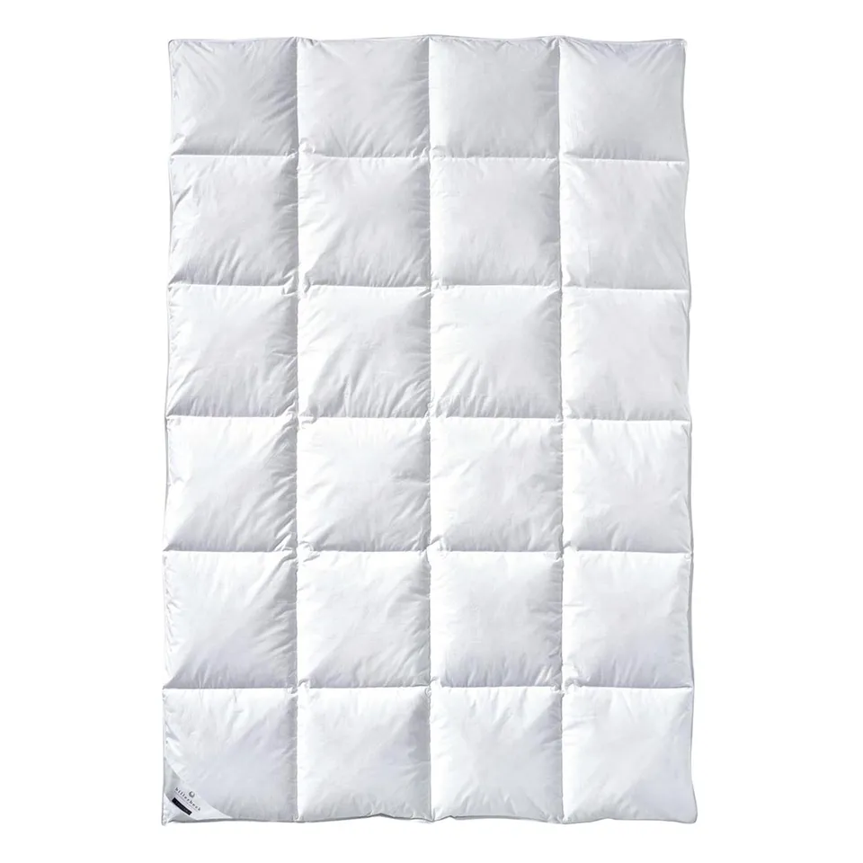 billerbeck-clivia-90-winterdecke-200x200-warm-daunen image 1