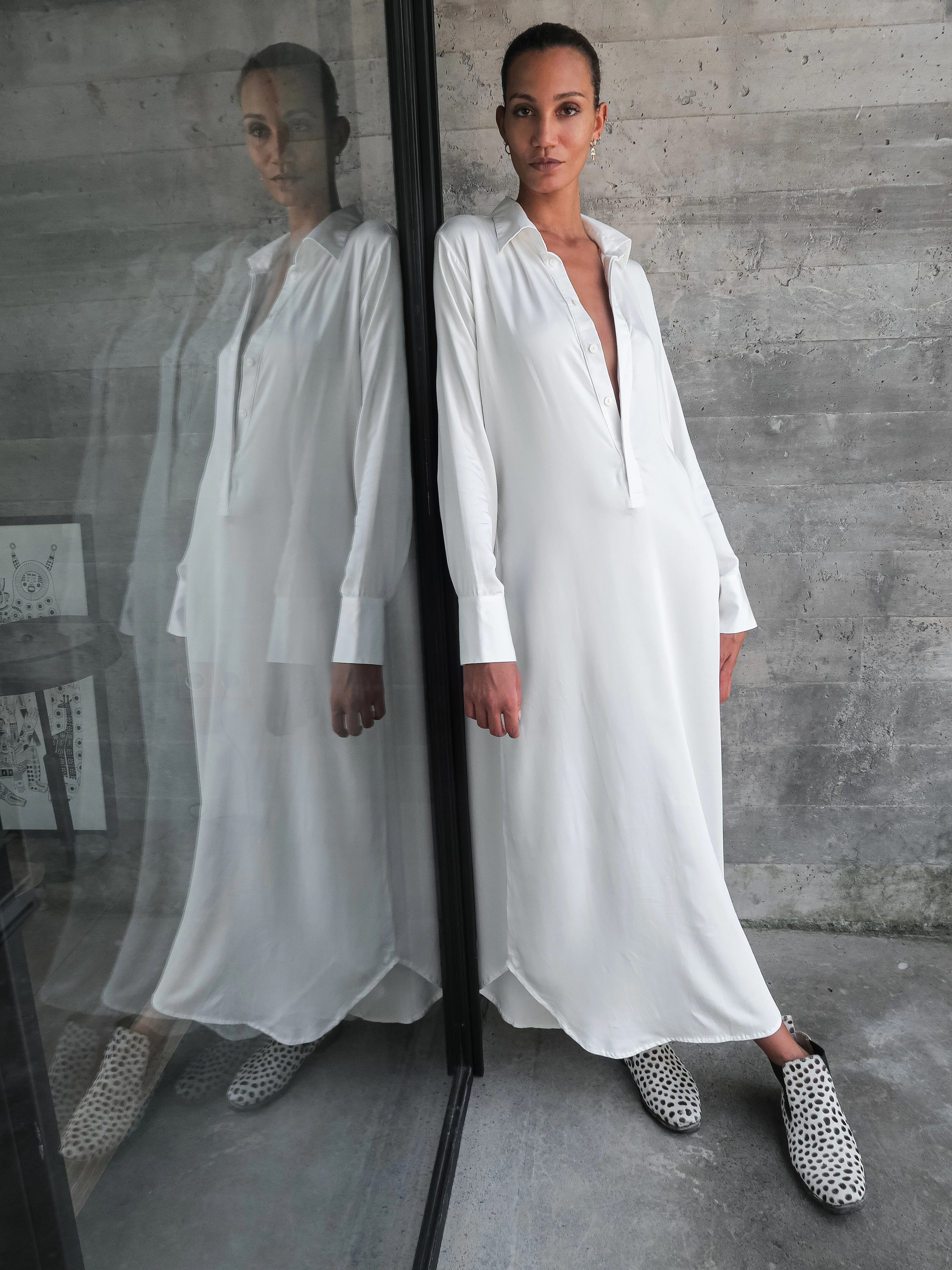 luciee-ava-maxikleid-bambus-schwarz-hemdblusenkleid image 7
