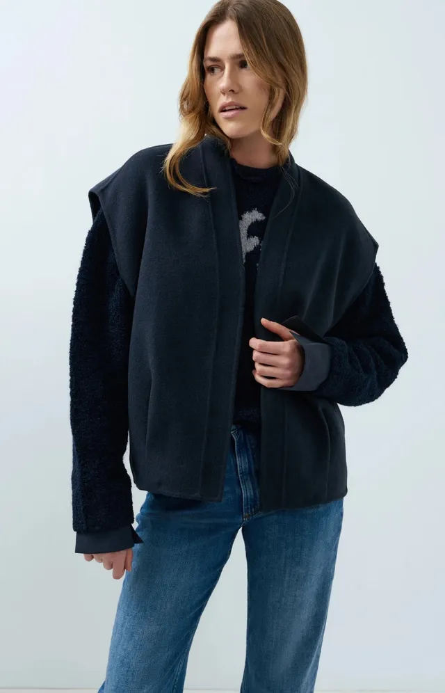 ein-st-ck-vom-gl-ck-yaya-oversize-wollweste-dunkelgrau-melange image 1