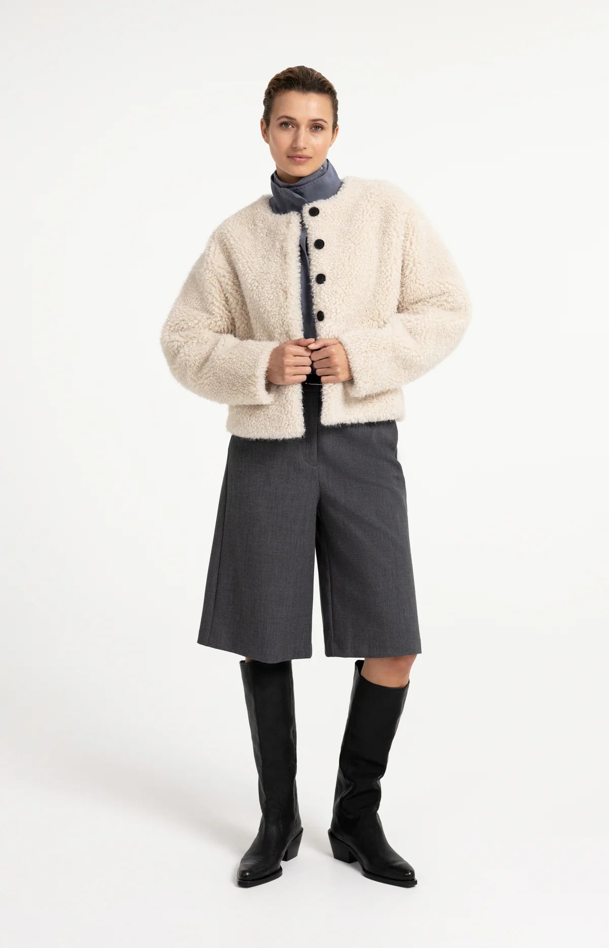 yaya-bermuda-shorts-weites-bein-stoffhose-grau-melange-gr-34-40 image 4